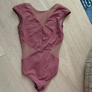 Five Dancewear Mauve Pink Dusty Rose leotard with mesh cutouts YXL